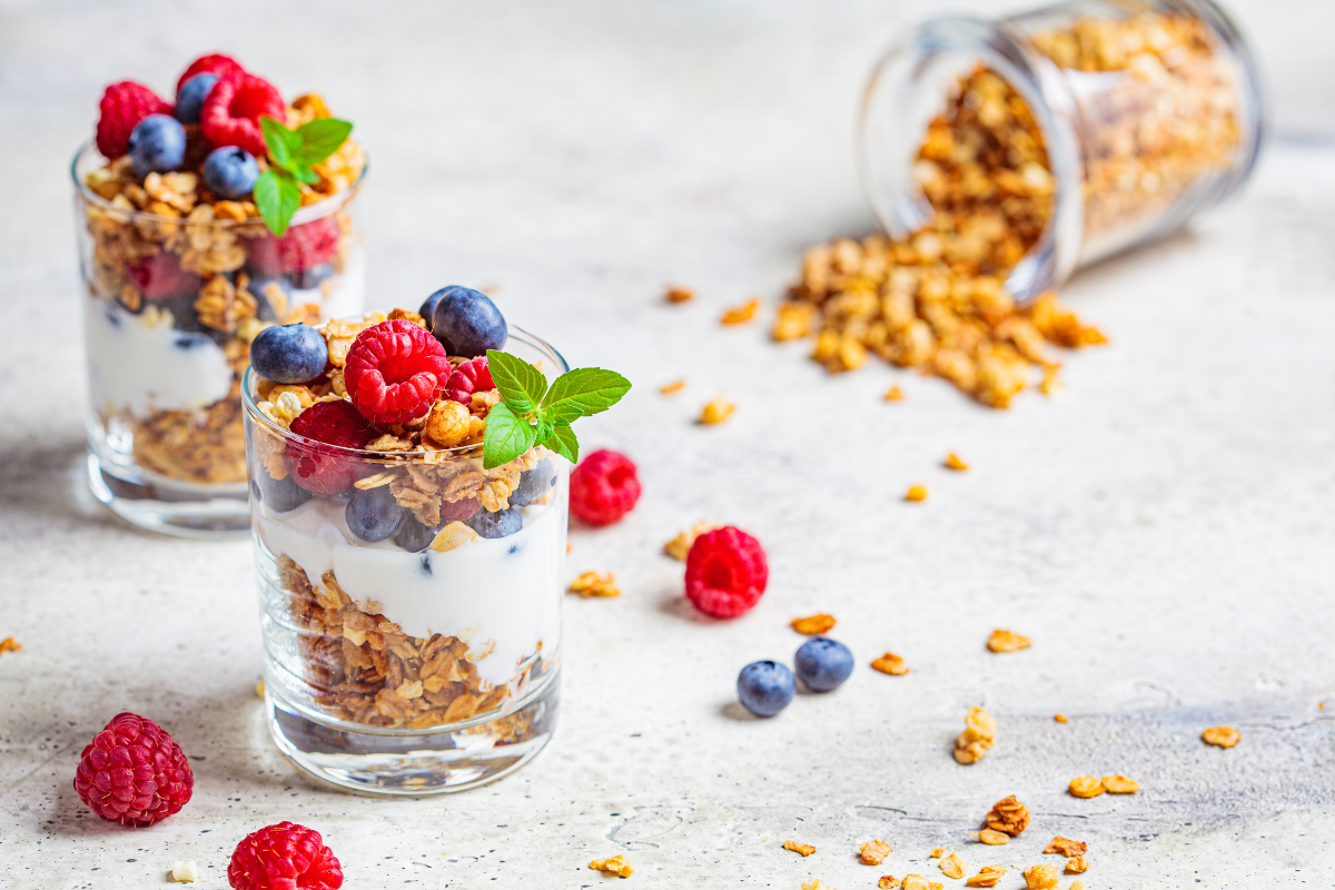 Breakfast Berry Bowl with Lemon Curd Yoghurt & Granola Crunch